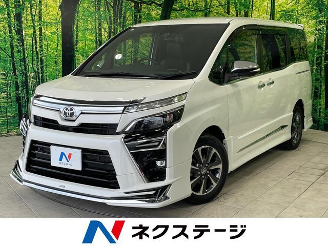 TOYOTA / VOXY