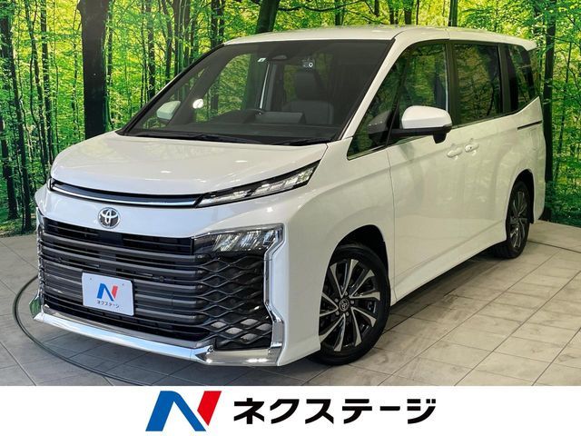 TOYOTA / VOXY