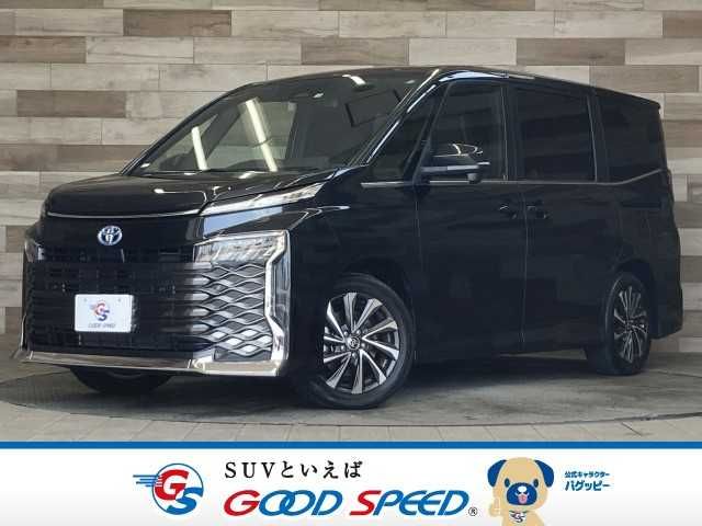 TOYOTA / VOXY HYBRID