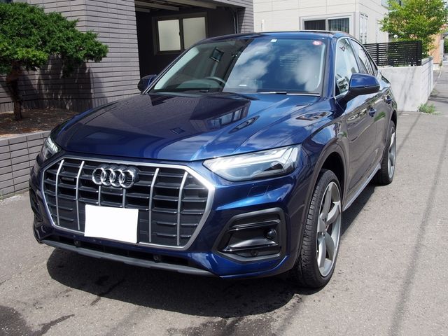 AUDI / AUDI Q5 SPORTBACK