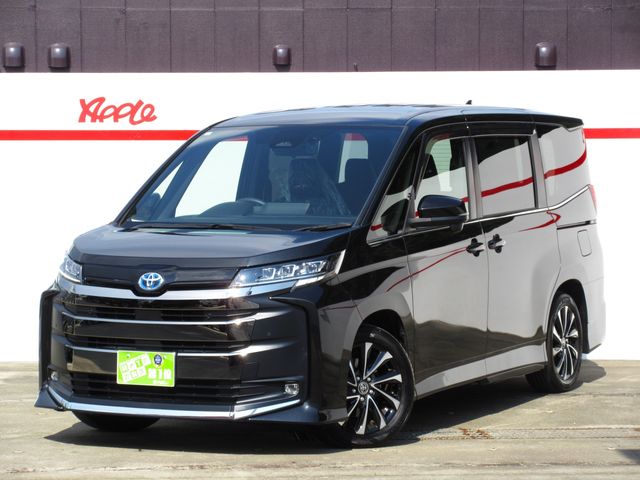 TOYOTA / NOAH HYBRID
