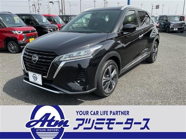 NISSAN / KICKS