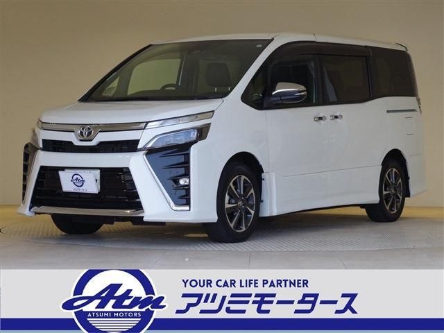 TOYOTA / VOXY