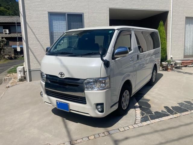 TOYOTA / REGIUSACE van 2WD