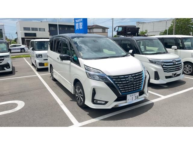NISSAN / SERENA  WG