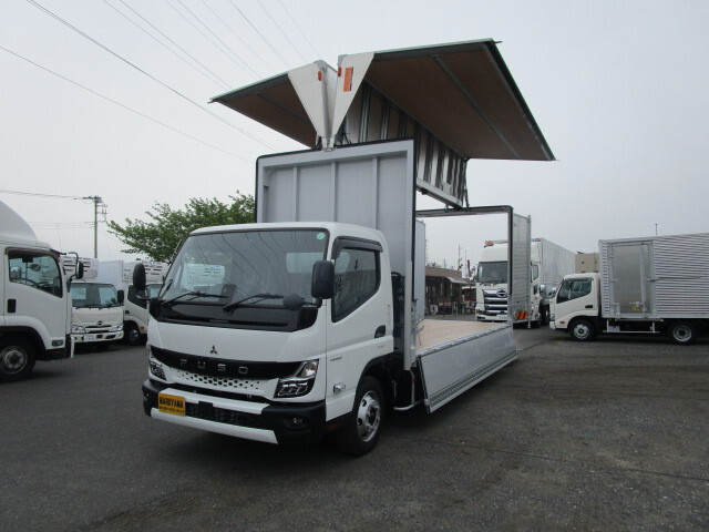 Mitsubishi / CANTER