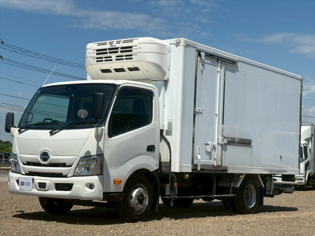 Hino / DUTRO