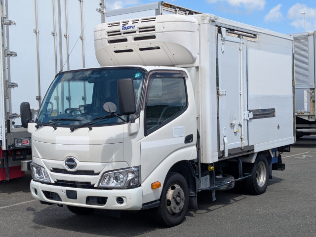 Hino / DUTRO
