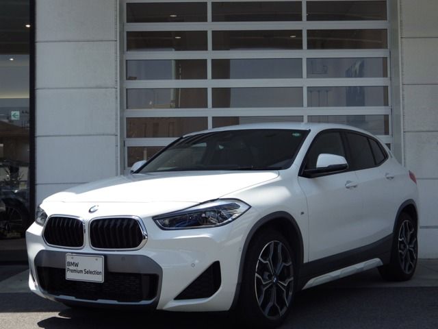 BMW / BMW X2