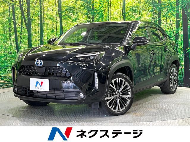 TOYOTA / YARIS CROSS HYBRID