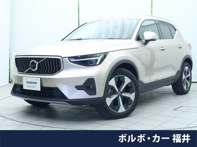 VOLVO / VOLVO XC40