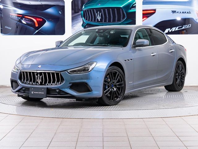 MASERATI / MASERATI GHIBLI Sedan