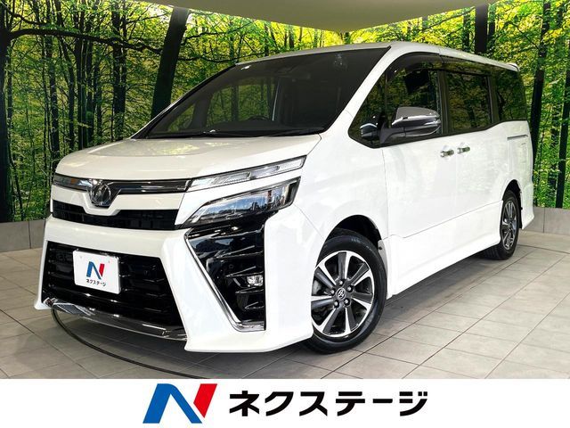 TOYOTA / VOXY
