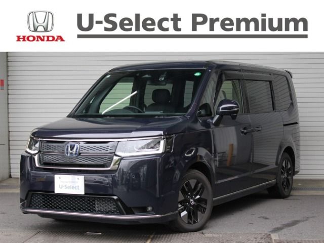 Japanese used car Ref# 1367900 HONDA / STEPWAGON e:HEV SPADA