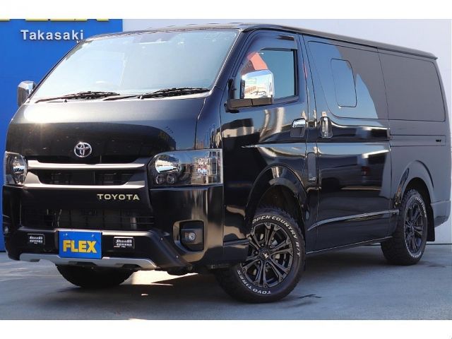 TOYOTA / HIACE van 4WD