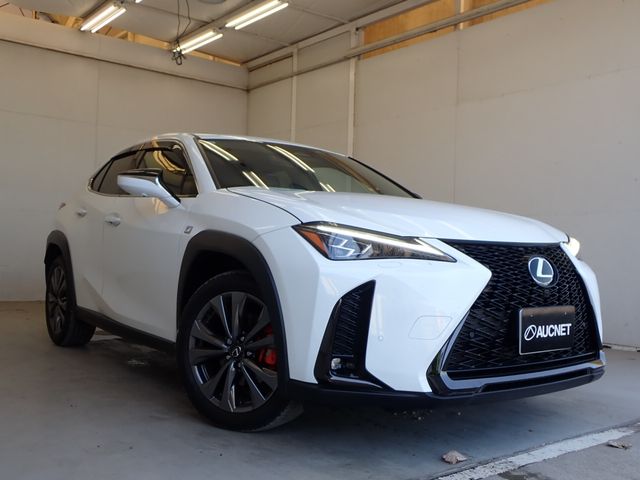 Japanese used car Ref# 1368728 TOYOTA / LEXUS UX300h