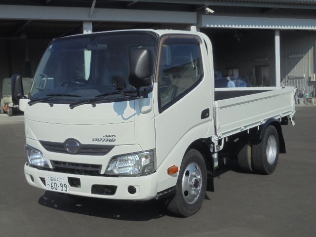 Japanese used car Ref# 1369138 HINO / DUTRO