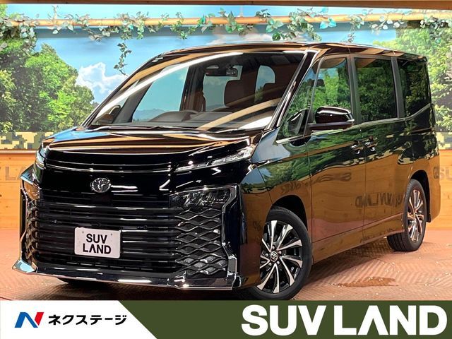 TOYOTA / VOXY