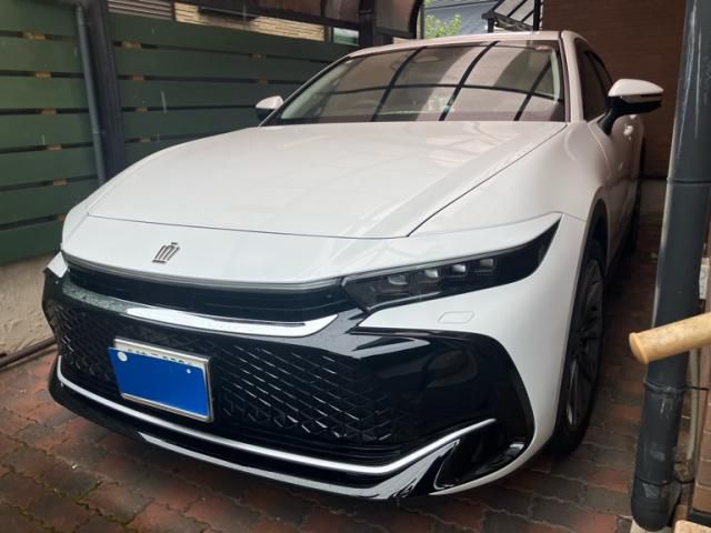 TOYOTA / CROWN CROSSOVER
