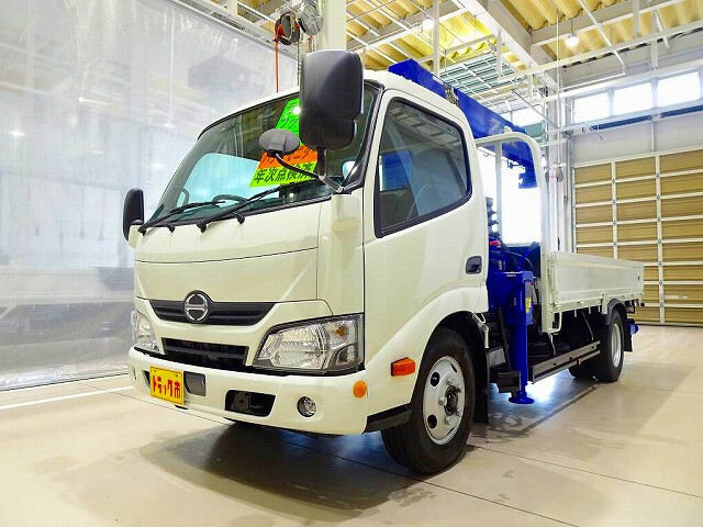 Japanese used car Ref# 1369651 Hino / DUTRO