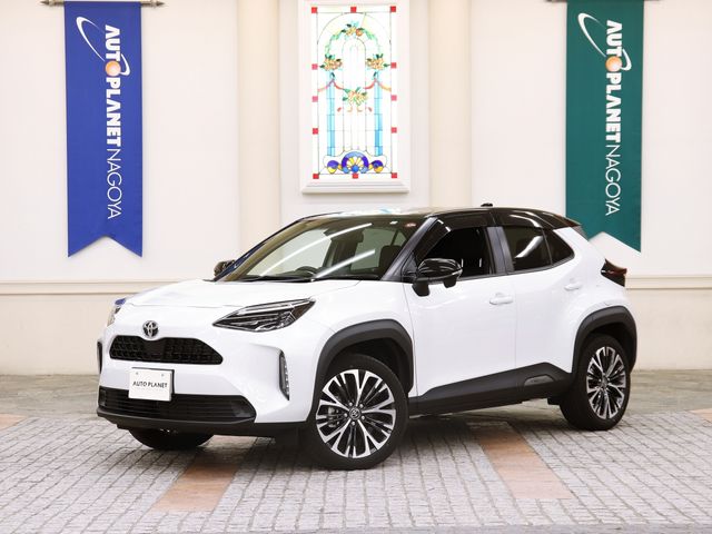 TOYOTA / YARIS CROSS