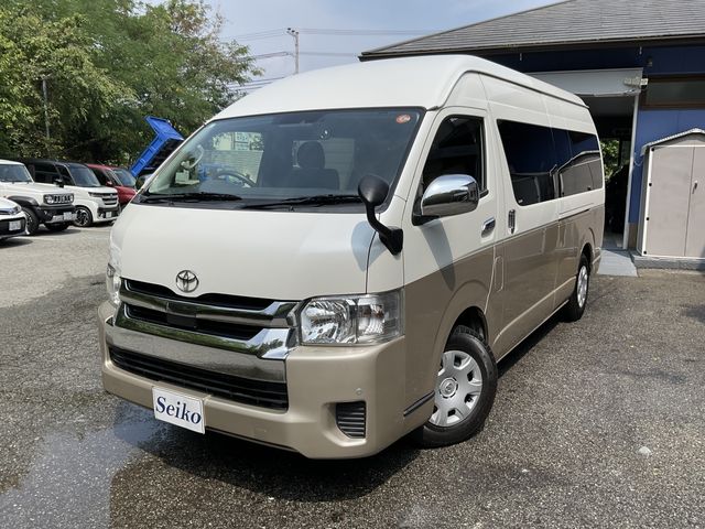 TOYOTA / HIACE wagon