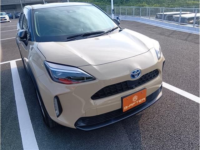 TOYOTA / YARIS CROSS HYBRID