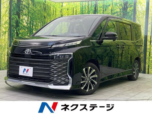 TOYOTA / VOXY