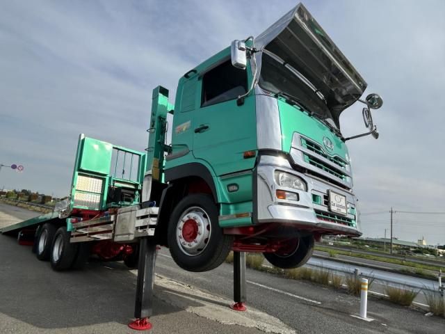 NISSAN DIESEL / Quon