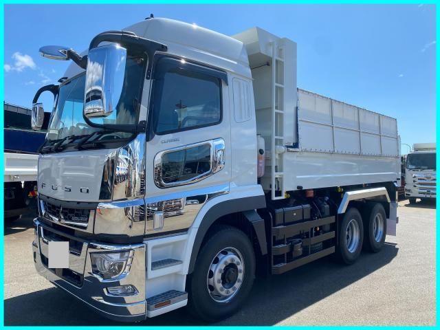 Japanese used car Ref# 1370591 MITSUBISHI FUSOU / SUPER GREAT