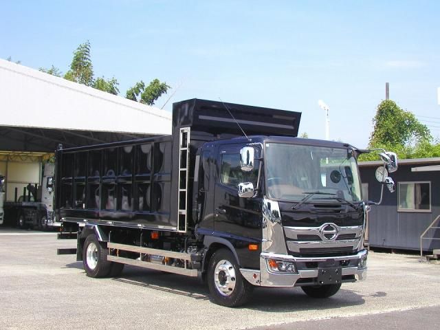Japanese used car Ref# 1370634 HINO / RANGER
