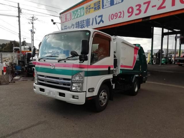MAZDA / TITAN