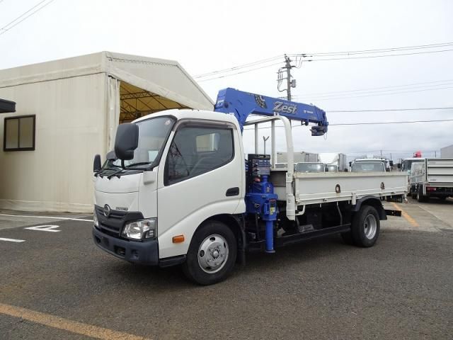 HINO / DUTRO