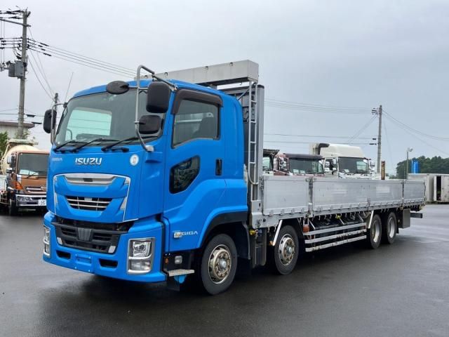 ISUZU / GIGA