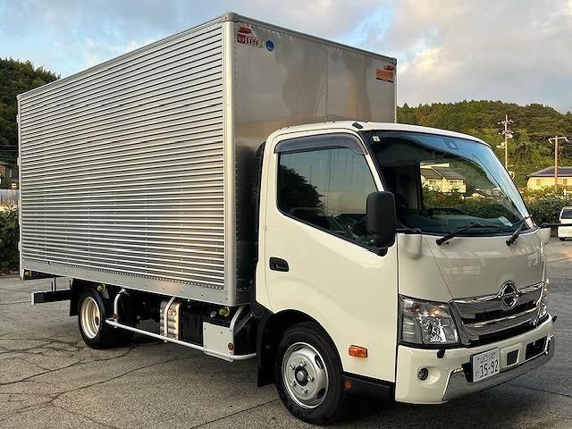 HINO / DUTRO