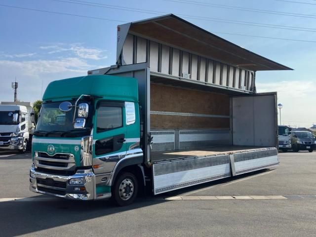 NISSAN DIESEL / Quon