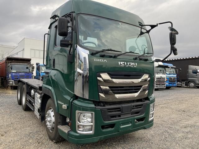 Japanese used car Ref# 1371392 ISUZU / GIGA