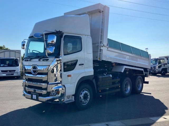 HINO / PROFIA