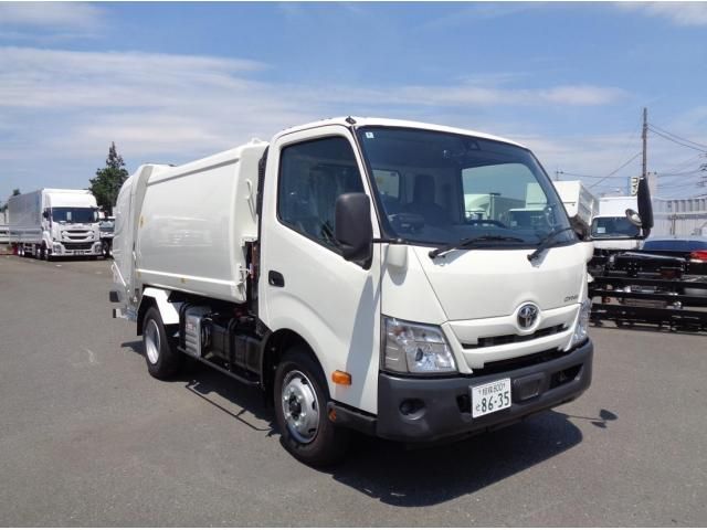 TOYOTA / DYNA