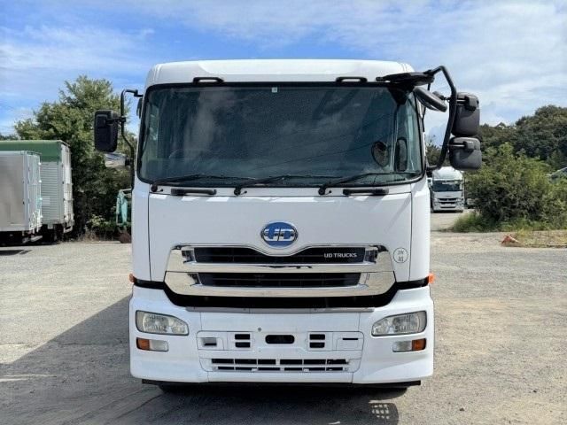 NISSAN DIESEL / Quon