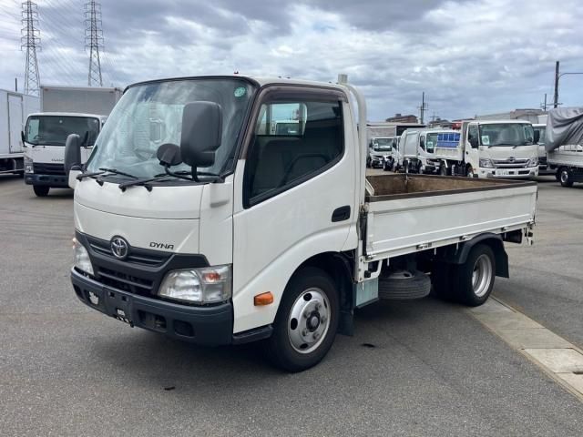 TOYOTA / DYNA