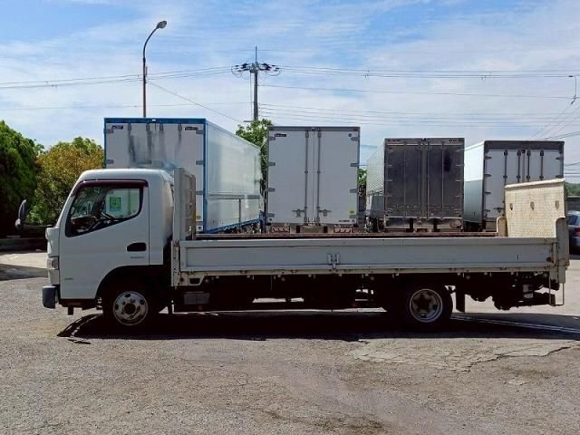 MITSUBISHI / CANTER