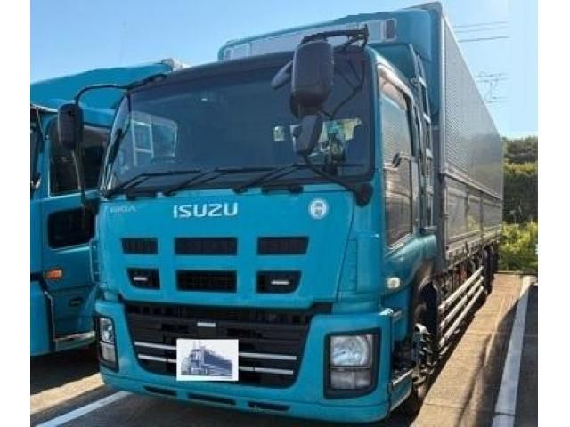 ISUZU / GIGA