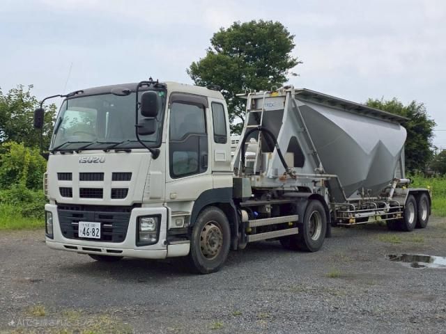 ISUZU / GIGA