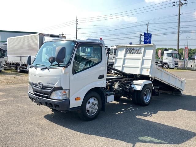 HINO / DUTRO