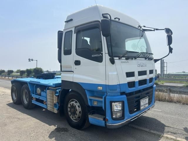 ISUZU / GIGA