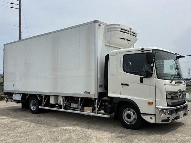 Japanese used car Ref# 1372053 HINO / RANGER