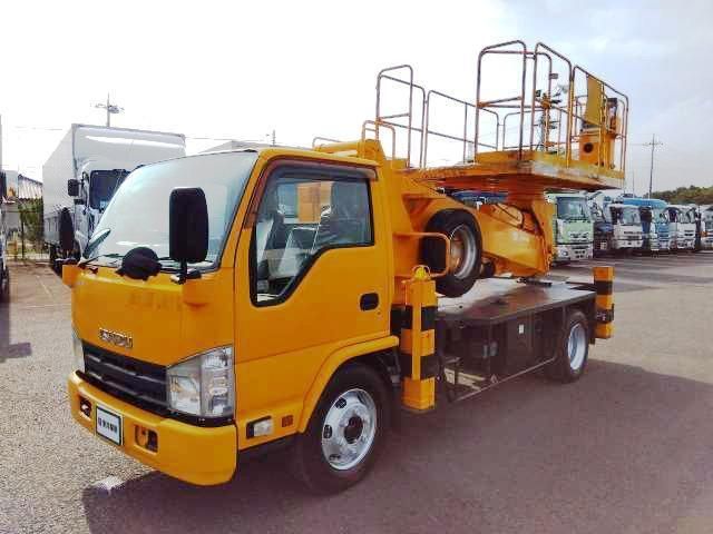 ISUZU / ELF