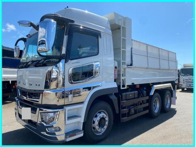 Japanese used car Ref# 1372116 MITSUBISHI FUSOU / SUPER GREAT