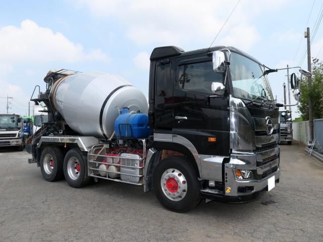 HINO / PROFIA